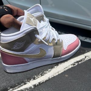 Air Jordan 1